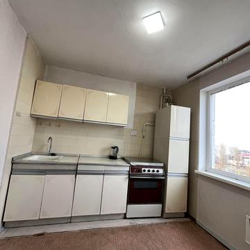 Тараскова вул., 16