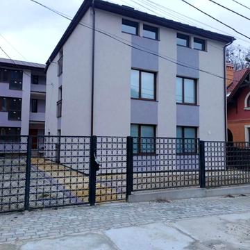 Миколи Голубця вул. ()