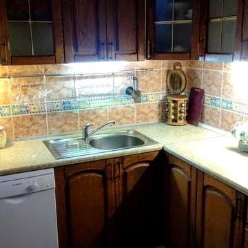 Білоруська вул., 17