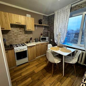 Срочно!!!Сдам однокомнатную квартиру Район Калиновой от собственника