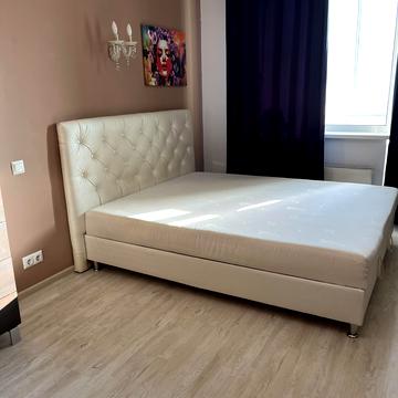 Ревуцького вул., 24/4