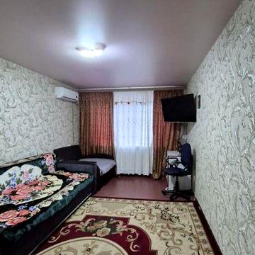 Продаж 1к Квартира Гарібальді вулиця