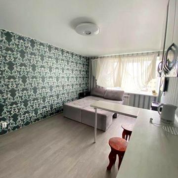 Терміново. Власник.Продам квартиру з новим ремонтом,меблями і технікою