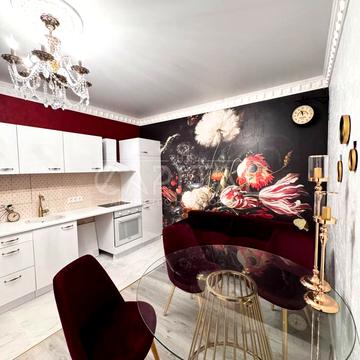 Макіївська вул., 10А