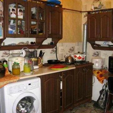 Продам квартиру на землі район Залютіно