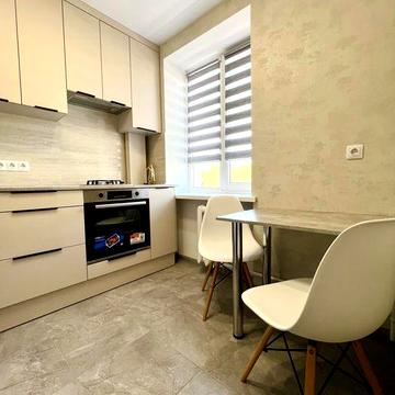 Оренда 1-кімнатної по Дашковича