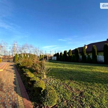 Продаж 4к Дім Фодора Степана вулиця