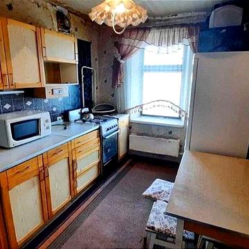 Вільна 2к квартира(комунальні включені у вартість)