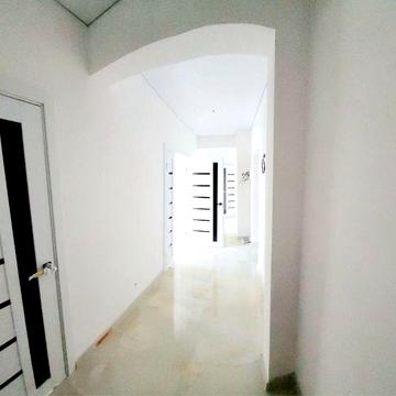 Продам 2 кімнатну новобудову з ремонтом по вул.Захисників Маріуполя ЖК Північна Фортеця