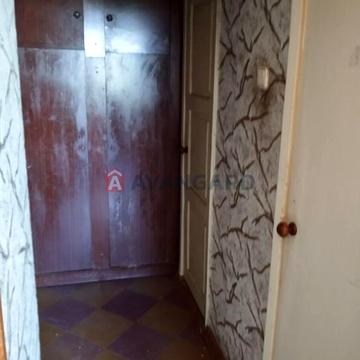 Металургів просп., 32