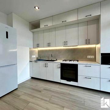 Стильна 1км квартирі в центрі !