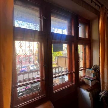 Мала Арнаутська вул., 2