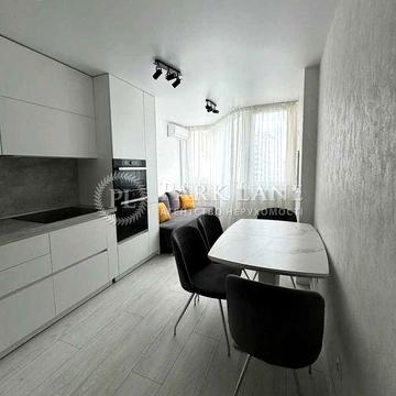 Продаж 1 к квартири Урлівська 23 Ахматової Григоренко Осокорки