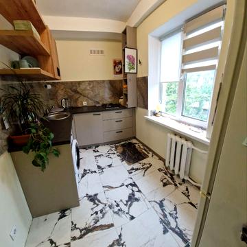 Чорних Запорожців вул. (Петра Запорожця), 19