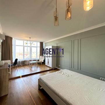 Львівська вул., 1а к5