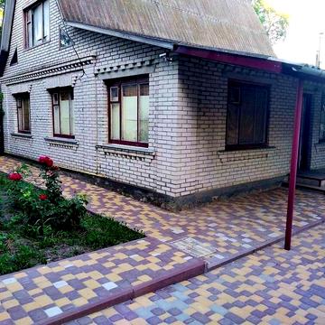 Будинок в с. Черняхів