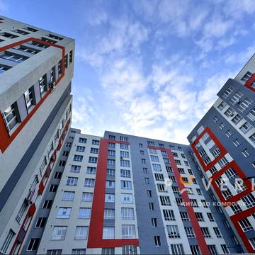 Потічна вул., 1