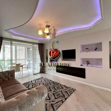 Богдана Хмельницького вул., 39