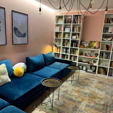 Сдам 2 ком квартиру ул. Б. Гмыри 9, метро  Позняки пешком