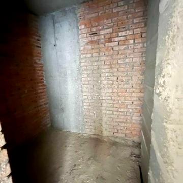 2к в зданому будинку, вже живуть люди! 65м2