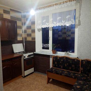 LS-10 1к в гарному стані біля метро Перемога