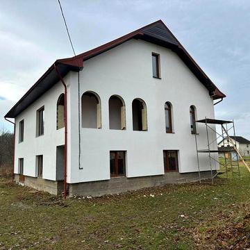 Продам будинок смт. Отинія