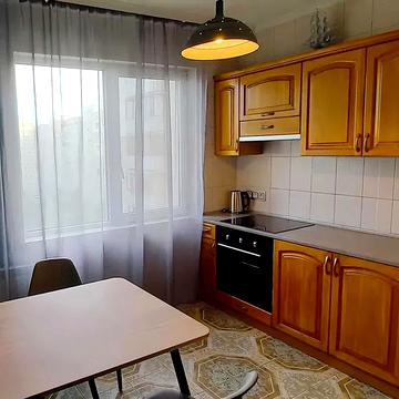 Червоної Калини просп. (Володимира Маяковського), 16/12