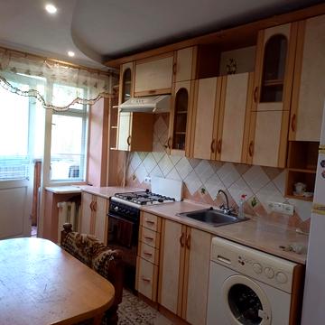 Вячеслава Чорновола вул., 62