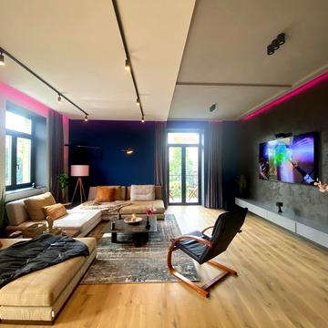 Прорізна вул., 4