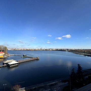 Шикарна квартира в елітному будинку з чудовою панорамою