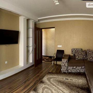 Продаж 3к Квартира Комарова Володимира вулиця