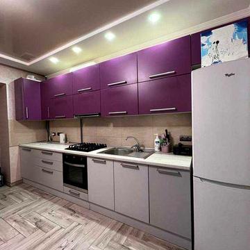 Оренда великої 2-кімнатної квартири в новобудові