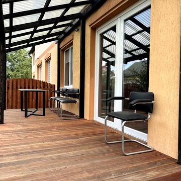 Оренда сучасного таунхауса в Микитинцях