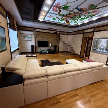 Аренда крупногабаритной 3-ки Сухой фонтан