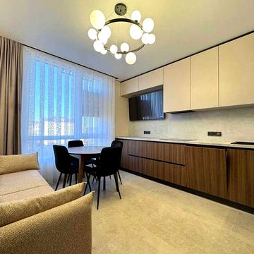 Двокімнатна квартира з ремонтом біля озера ЖК Manhattan