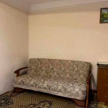 Продається 1-но кімнатна квартира 4/5 Комунарський район