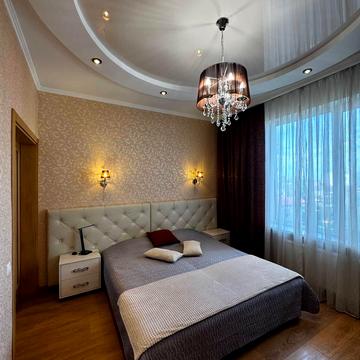 Пантелеймонівська вул., 112