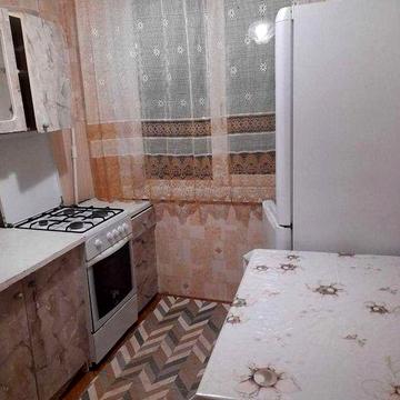 В оренду 1-кімнатна квартира по вул. Котляревського ( р-н Роменської)