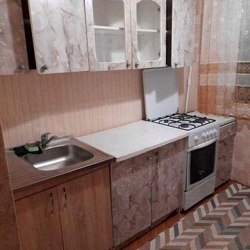 В оренду 1-кімнатна квартира по вул. Котляревського ( р-н Роменської)