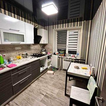 Сдам 2 кв на Холодной горе возле Класса