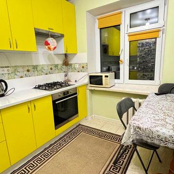 2 кім кв з роздільним плануванням по вул. Набережна, 8! м. Вишгород