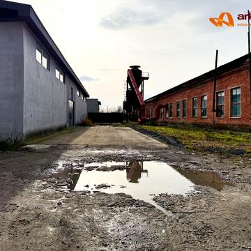 Богдана Хмельницького вул., 109