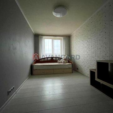 Продам 2 к квартиру с ремонтом Победа,средний этаж