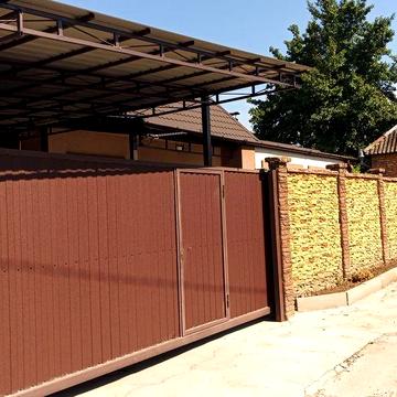 Продам будинок в м.Марганець