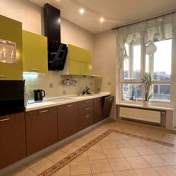 Мокра вул. (Кудряшова), 20-Б