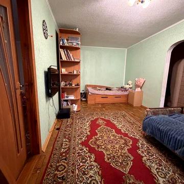 Продається 2х кімнатна квартира с.Озерне