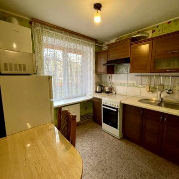 Оренда 2 кімнатної біля парку Шевченка, вул. Чорновола