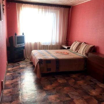 Довженка вул., 16/1