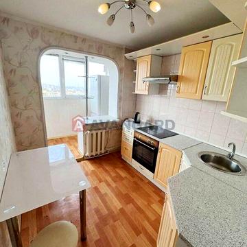 Довгострокова оренда 1к Квартира Шнеєрсона Менахем-Мендл (Мініна) вулиця