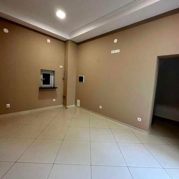 нерухомість центр міста  від власника